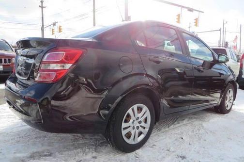 2017 Chevrolet Sonic LS