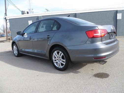 2015 Volkswagen Jetta Auto SE