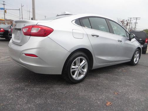 2016 Chevrolet Cruze LT Automatic