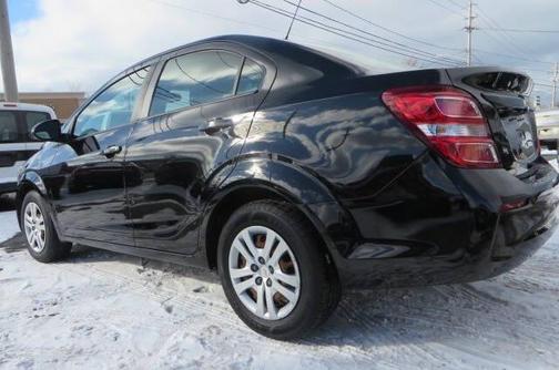 2017 Chevrolet Sonic LS