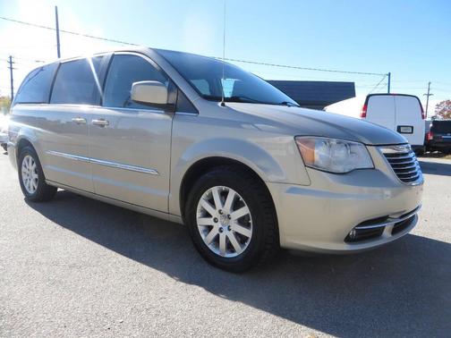 2015 Chrysler Town & Country Touring