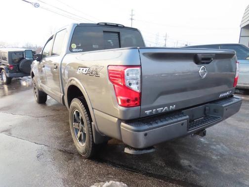 2017 Nissan Titan PRO-4X