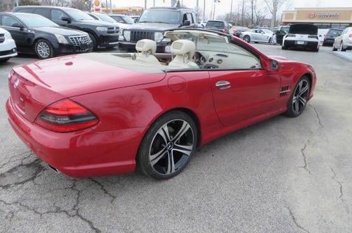 2012 Mercedes-Benz SL-Class SL 550 2dr Convertible