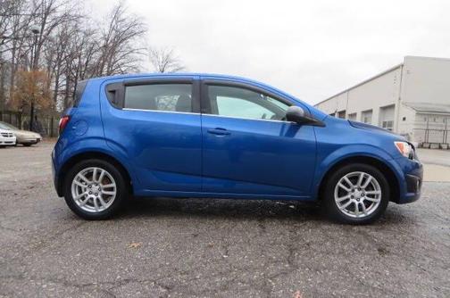 2016 Chevrolet Sonic LT