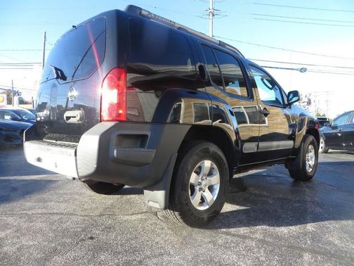 2011 Nissan Xterra S