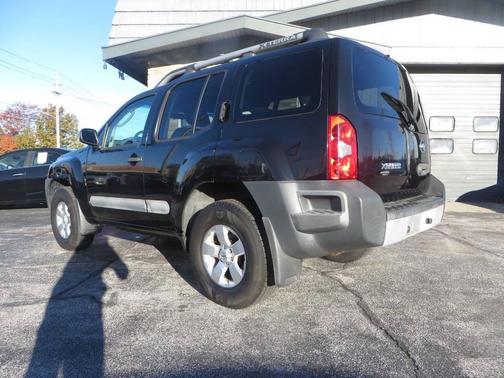 2011 Nissan Xterra S
