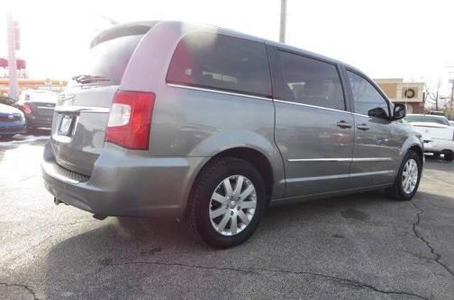 2014 Chrysler Town & Country Touring