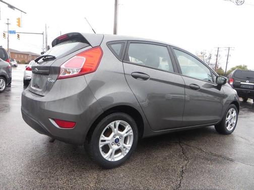 2016 Ford Fiesta SE 4dr Hatchback