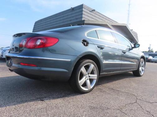 Gray 2012 Volkswagen CC Lux Plus