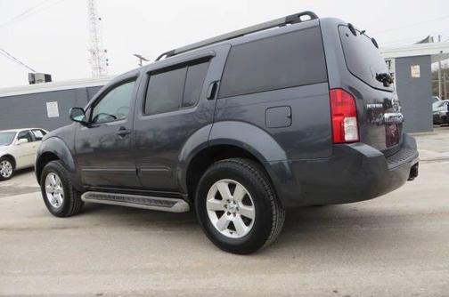 2012 Nissan Pathfinder SV