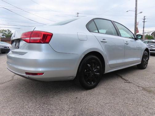 Silver 2015 Volkswagen Jetta 2.0L S