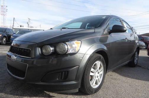 2016 Chevrolet Sonic LT