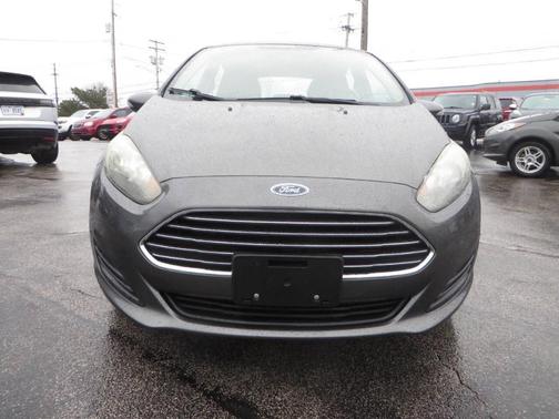 2016 Ford Fiesta SE