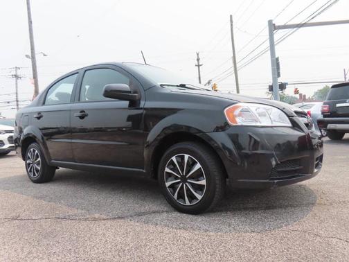 Black 2011 Chevrolet Aveo LT