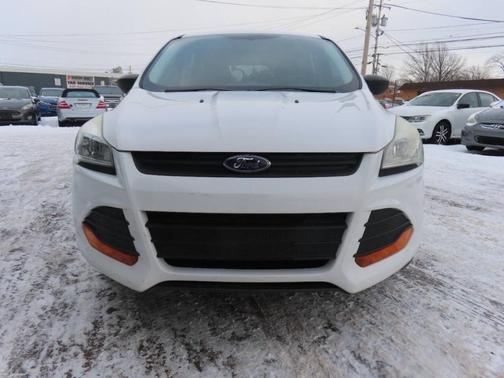 2016 Ford Escape S