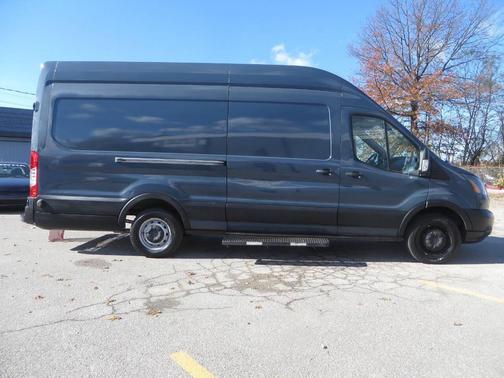 2019 Ford Transit-250 Base