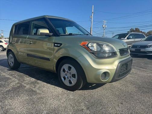 2013 Kia Soul Base