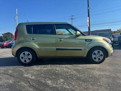 2013 Kia Soul Base