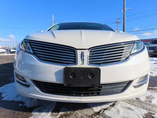 2016 Lincoln MKZ Base