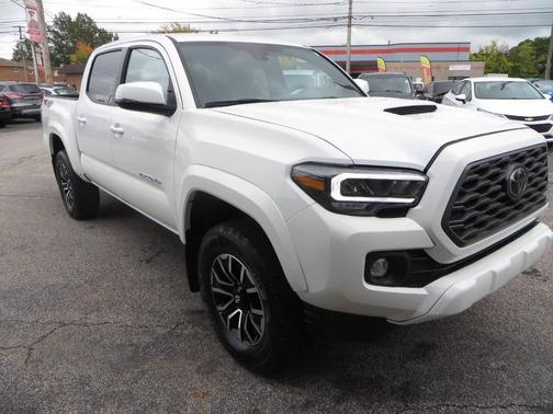 2020 Toyota Tacoma TRD Sport