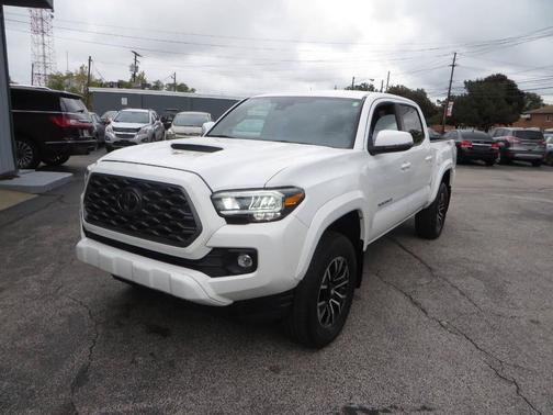 2020 Toyota Tacoma TRD Sport