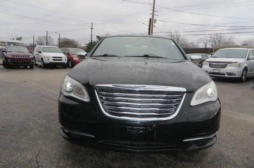 2013 Chrysler 200 Limited