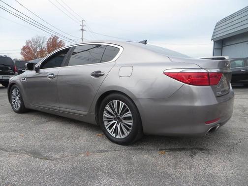 2016 Kia K900 Luxury 3.8L