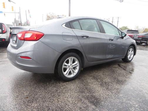 2018 Chevrolet Cruze LT