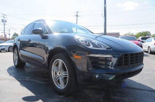 2017 Porsche Macan Base