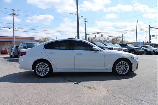 2021 BMW 530 xDrive