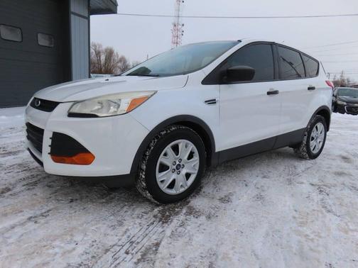 2016 Ford Escape S