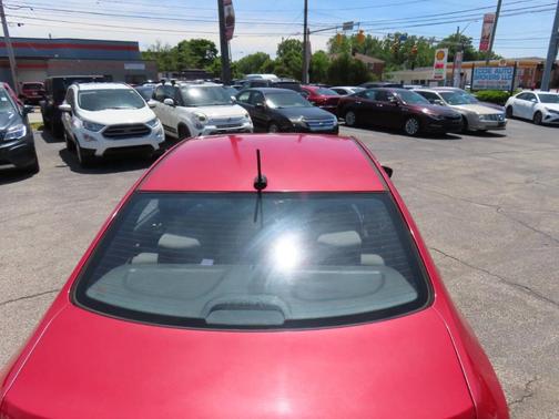 Boston Red 2012 Hyundai Accent GLS