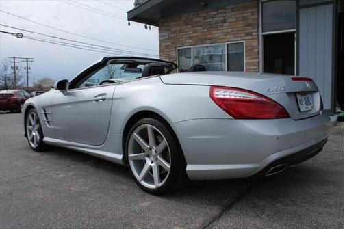2014 Mercedes-Benz SL-Class SL 550 2dr Convertible