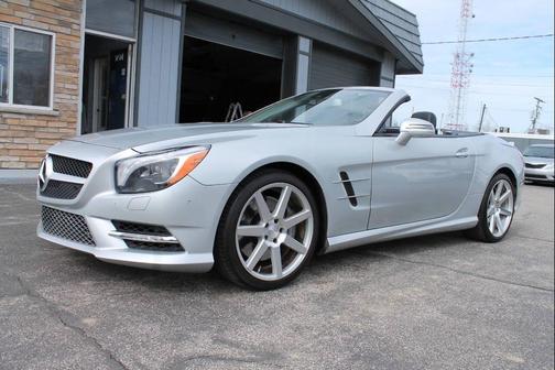 2014 Mercedes-Benz SL-Class SL 550 2dr Convertible