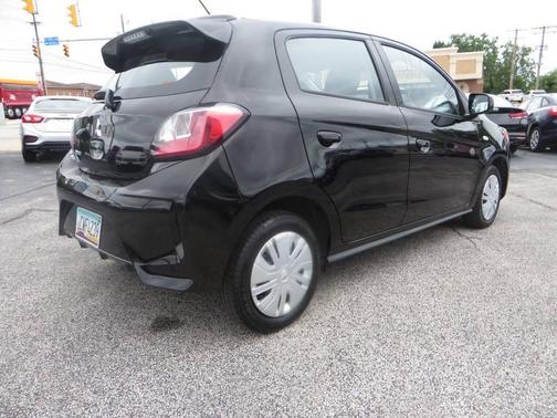 2024 Mitsubishi Mirage ES