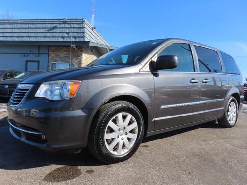 2015 Chrysler Town & Country Touring