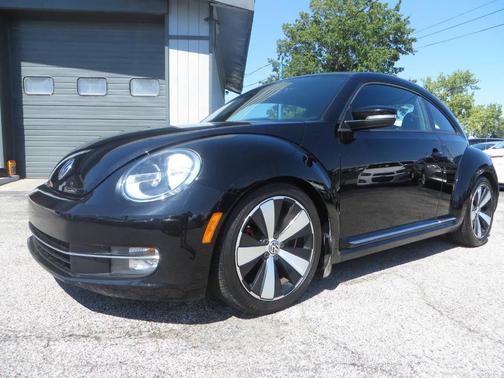 2012 Volkswagen Beetle Base