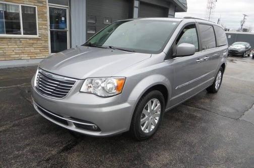 2015 Chrysler Town & Country Touring