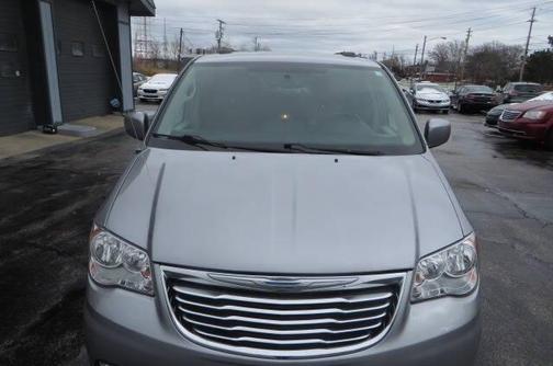 2015 Chrysler Town & Country Touring