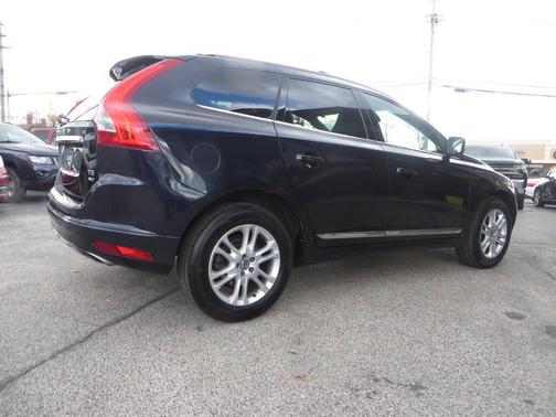 2016 Volvo XC60 T5 Premier