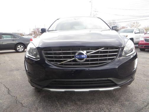2016 Volvo XC60 T5 Premier