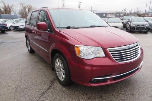 2013 Chrysler Town & Country Touring