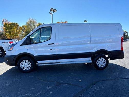 2024 Ford Transit-250 T250