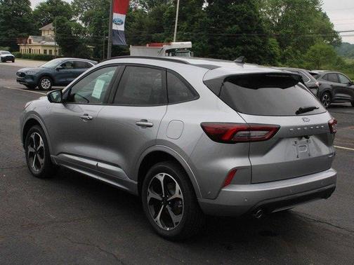 2024 Ford Escape ST-Line Elite