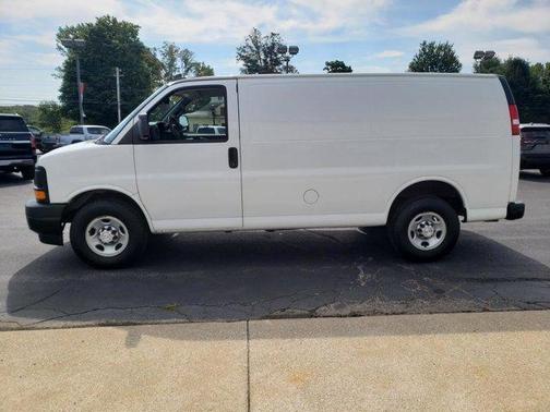 2017 Chevrolet Express 2500 Work Van