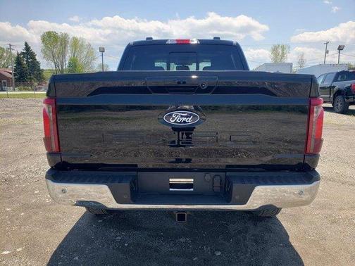 Agate Black Metallic 2026 Ford F-150 XLT
