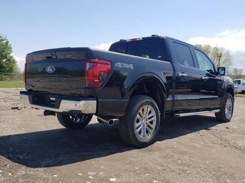 Agate Black Metallic 2026 Ford F-150 XLT