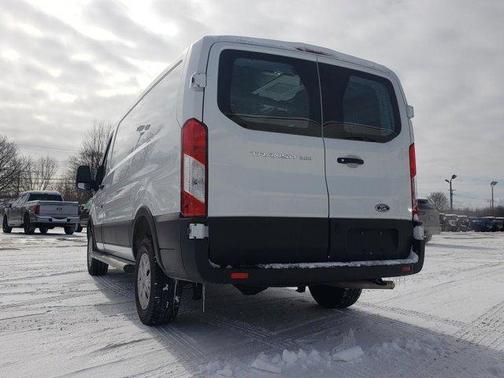 2024 Ford Transit-250 T250