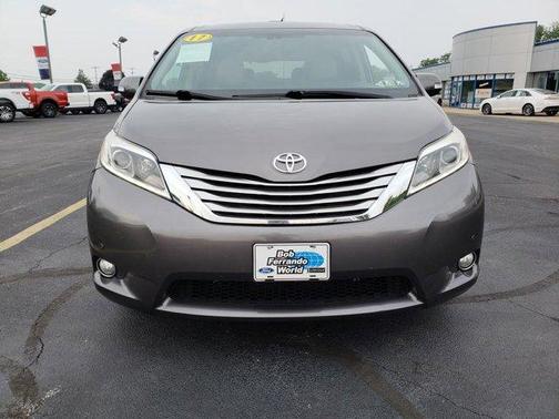 2017 Toyota Sienna Limited Premium