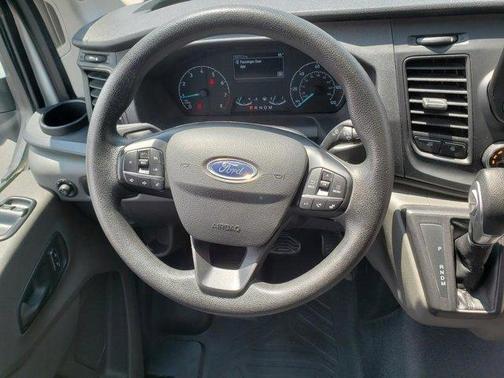 2023 Ford Transit-250 T250
